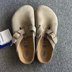 Birkenstock Bostons Soft Footbed Taupe